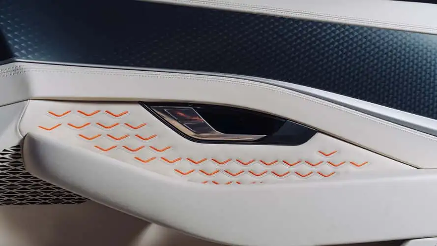 Bentley Batur Convertible